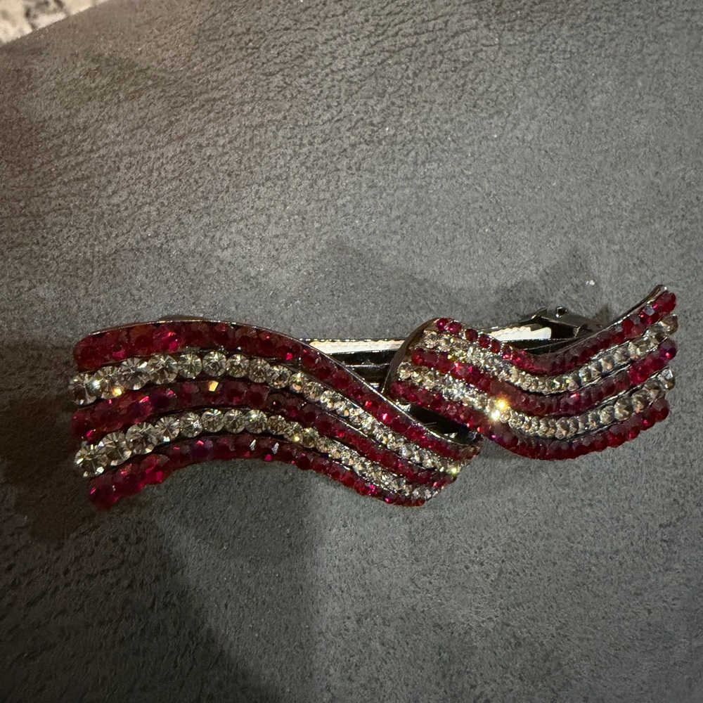 Glossy Hair Clip